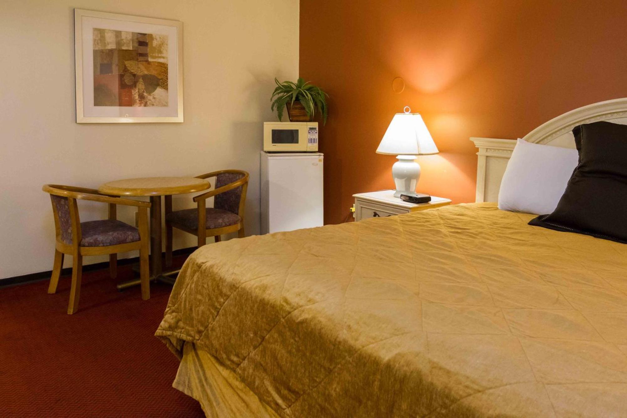 Niagara Falls Motor Lodge Oda fotoğraf